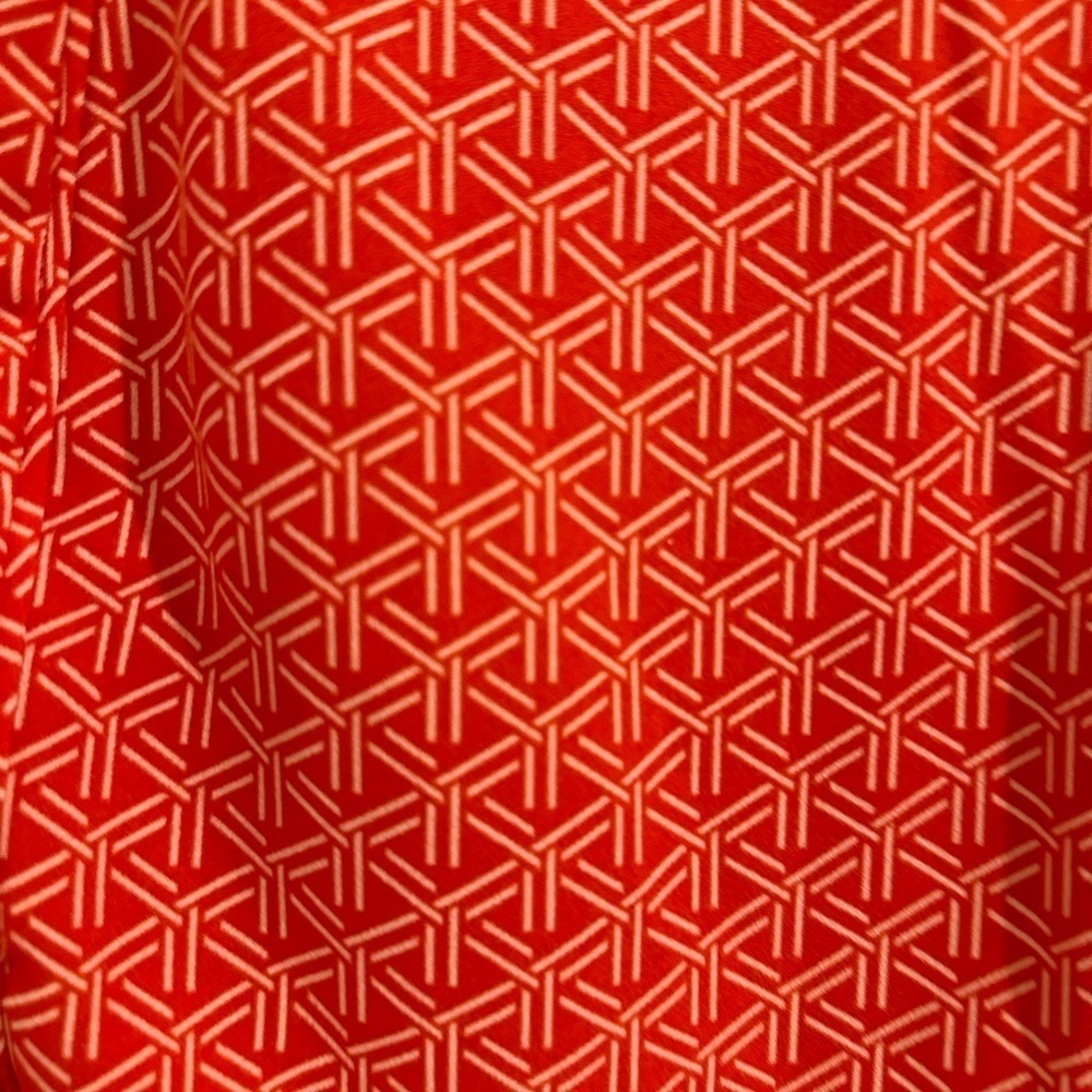 Banana Republic Women’s Peplum Top - Picture 3 of 4